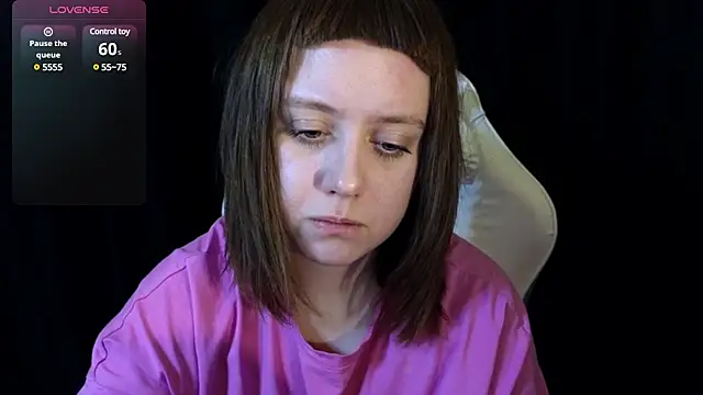 Snapshot of June_shy0 chatting on 02.28.25 June shy0 online show from 02.28.25