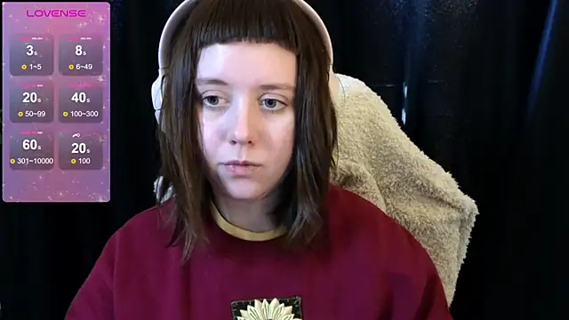 Snapshot of June_shy0 chatting on 03.09.25 June shy0 online show from 03.09.25