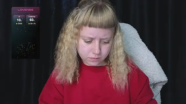 Snapshot of June_shy0 chatting on 09.12.25 June shy0 online show from 09.12.25