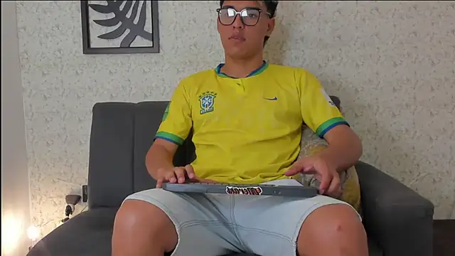 Snapshot of ryan_carter08 chatting on 09.26.25 ryan carter08 online show from 09.26.25