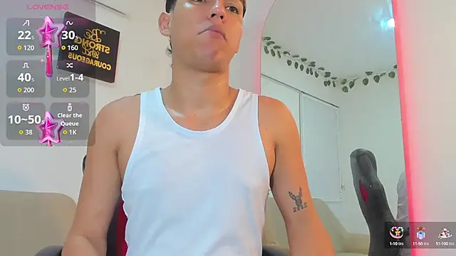 Snapshot of ryan_carter08 chatting on 10.08.25 ryan carter08 online show from 10.08.25