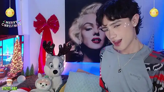 Snapshot of maxiy_001 chatting on 12.05.24 maxiy 001 online show from 12.05.24