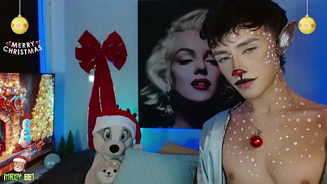 Snapshot of maxiy_001 chatting on 12.23.24 maxiy 001 online show from 12.23.24