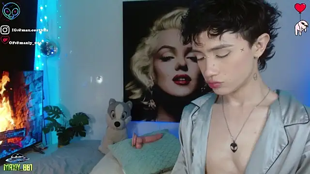 maxiy 001 online show from 02.18.26