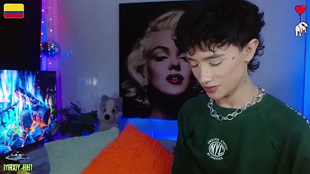 maxiy 001 online show from 07.12.26
