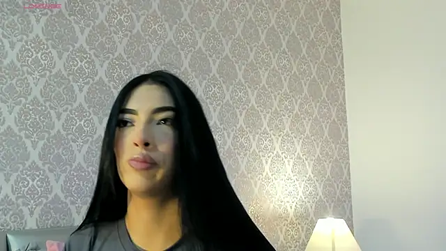 AriRobert  online show from 11.12.25