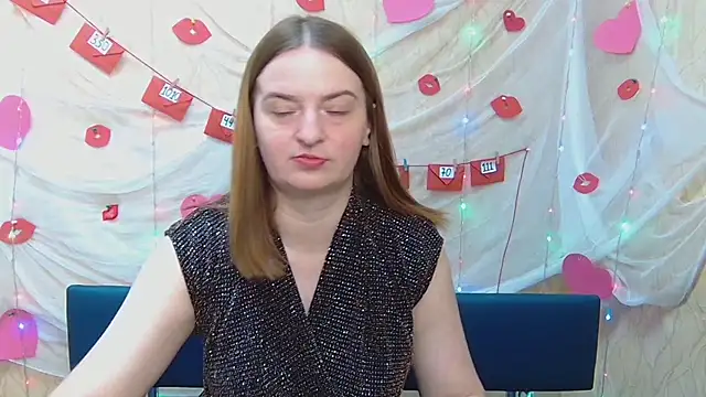 FreyaDak online show from 03.10.25