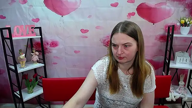 Snapshot of FreyaDak chatting on 02.14.26 FreyaDak online show from 02.14.26