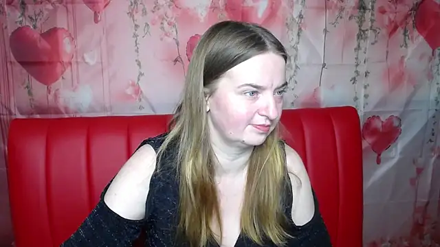 Snapshot of FreyaDak chatting on 03.03.26 FreyaDak online show from 03.03.26