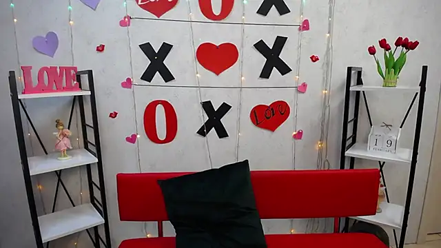 BeatriceFly online show from 02.22.25