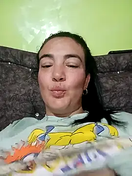 Snapshot of skayhot_ chatting on 02.25.25 skayhot online show from 02.25.25