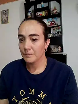 Snapshot of skayhot_ chatting on 09.12.25 skayhot online show from 09.12.25