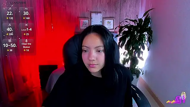 miichael black online show from 02.04.25