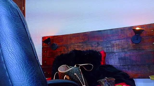 Snapshot of Celeste_sanz chatting on 09.11.25 Celeste sanz online show from 09.11.25