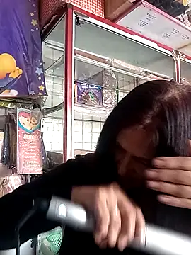 Edged Hot69 online show from 03.12.26