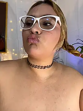 Snapshot of AshleyVXo chatting on 07.09.26 AshleyVXo online show from 07.09.26