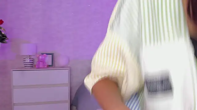 DahianaWalcott online show from 12.06.24