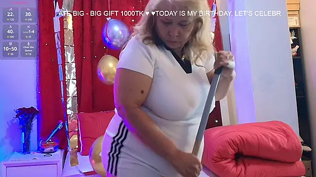 girl amada online show from 01.18.26