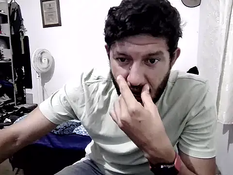 Snapshot of 2020dastan chatting on 03.18.26 2020dastan online show from 03.18.26