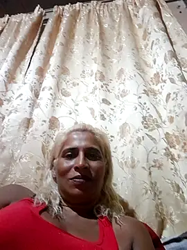 Goodgirlsue 77 online show from 03.03.25