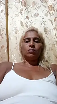 Goodgirlsue 77 online show from 03.10.25