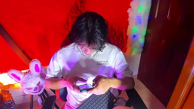 Snapshot of LilOwen_ chatting on 02.07.26 LilOwen online show from 02.07.26