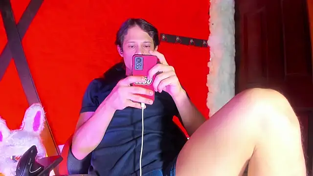 Snapshot of LilOwen_ chatting on 02.08.26 LilOwen online show from 02.08.26