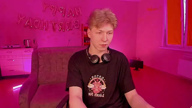 TheMikeSever online show from 03.21.25