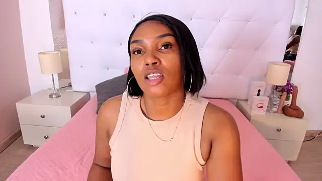 Isla Scott online show from 01.09.26