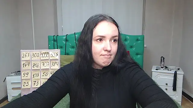 IsabelBlackberry online show from 02.07.25