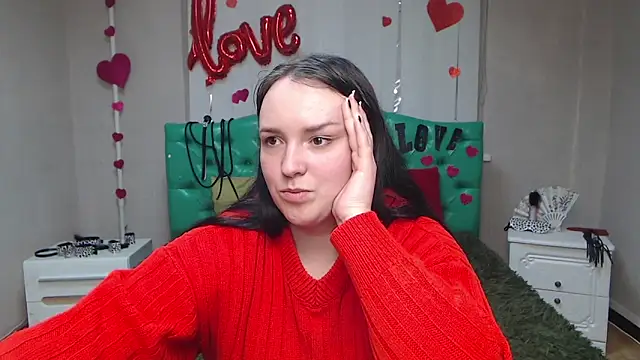 IsabelBlackberry online show from 03.17.25