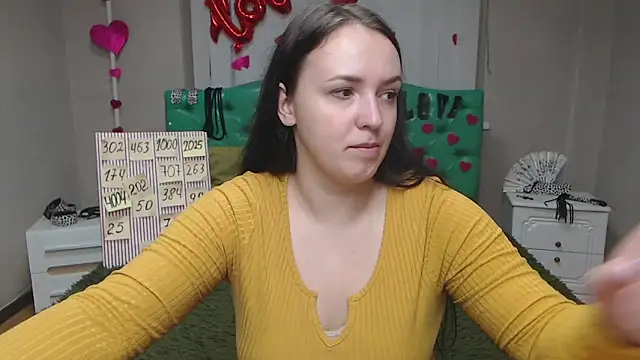 IsabelBlackberry online show from 10.08.25