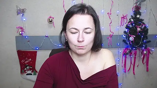 Snapshot of MarieSho chatting on 01.19.25 MarieSho online show from 01.19.25