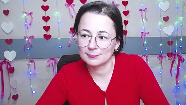 Snapshot of MarieSho chatting on 03.14.25 MarieSho online show from 03.14.25