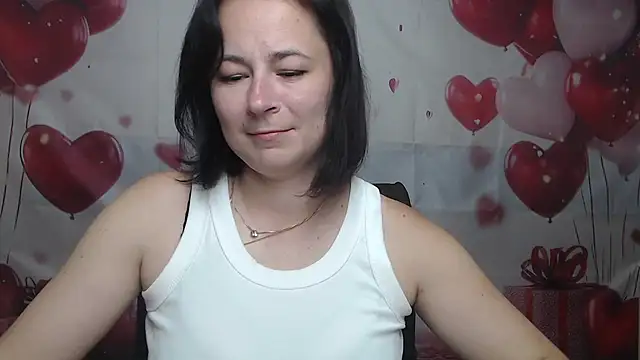 Snapshot of MarieSho chatting on 07.06.26 MarieSho online show from 07.06.26