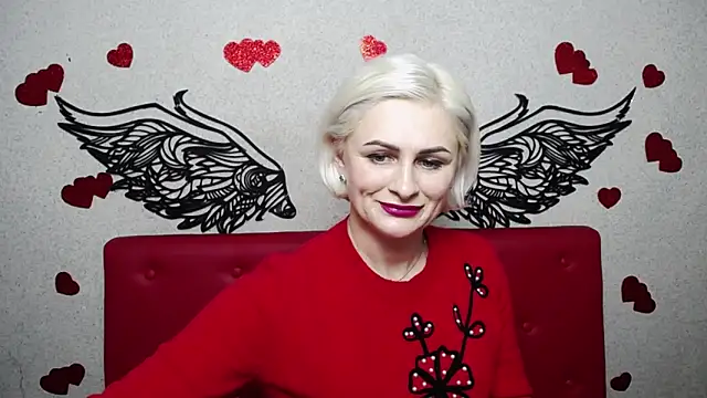 Snapshot of OliviaHorst chatting on 02.13.25 OliviaHorst online show from 02.13.25