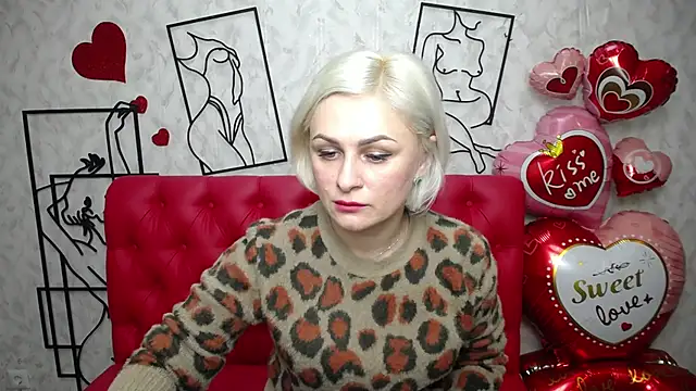 Snapshot of OliviaHorst chatting on 03.01.25 OliviaHorst online show from 03.01.25