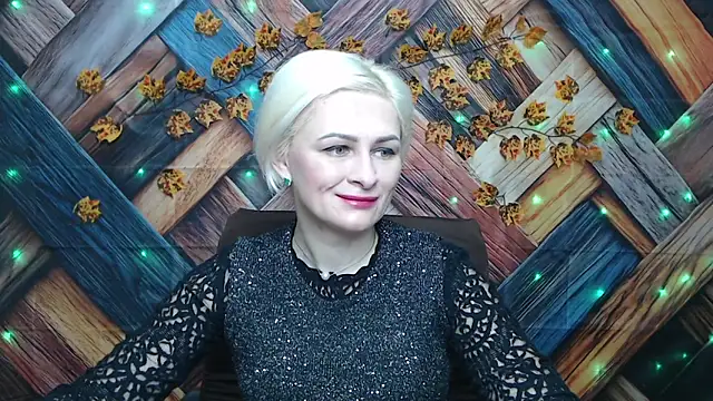 Snapshot of OliviaHorst chatting on 11.24.25 OliviaHorst online show from 11.24.25