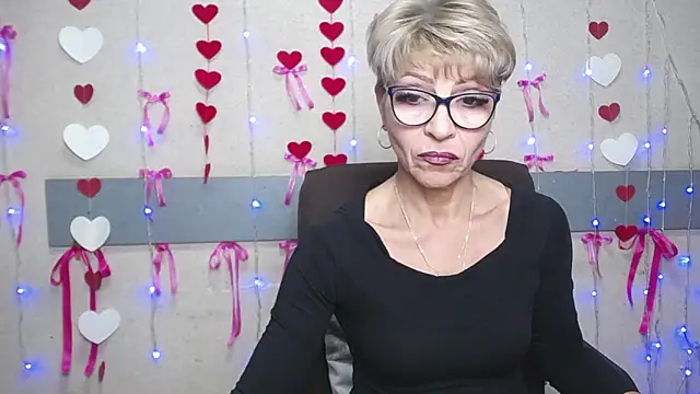 EllaBonito online show from 02.23.25