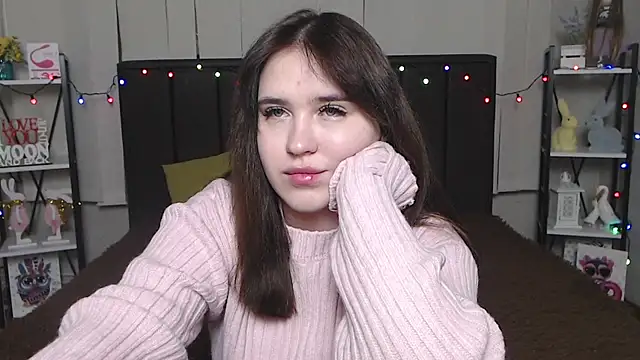 Snapshot of LauraHlot chatting on 02.06.25 LauraHlot online show from 02.06.25