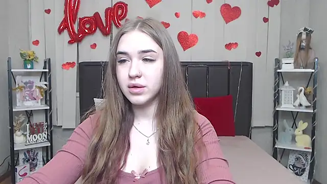 LauraHlot online show from 03.07.26