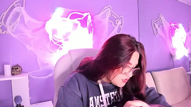 Camiila Osorio online show from 10.30.25