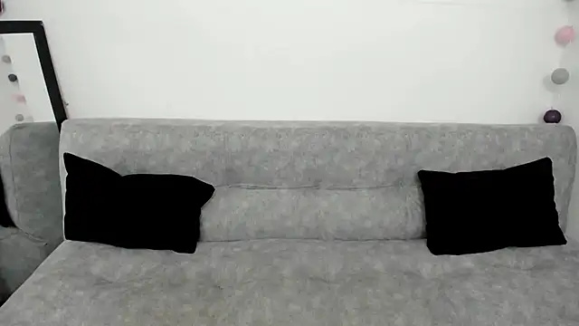 Sofiskies online show from 03.12.25