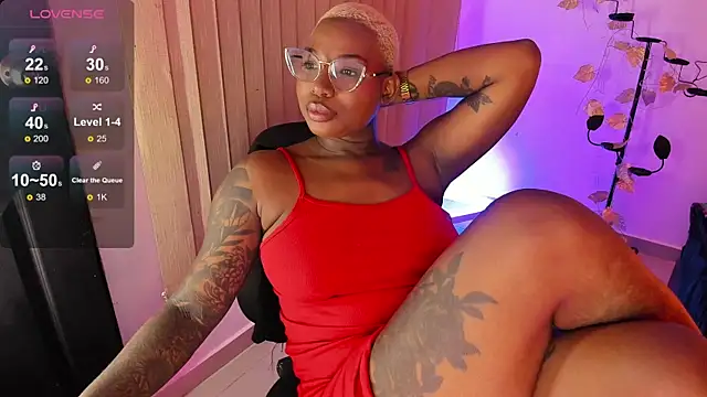 Snapshot of KenyaMystic chatting on 02.04.25 KenyaMystic online show from 02.04.25