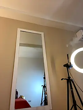 Snapshot of KenyaMystic chatting on 10.30.25 KenyaMystic online show from 10.30.25