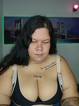 Snapshot of Goddexxxvane chatting on 06.11.26 Goddexxxvane online show from 06.11.26