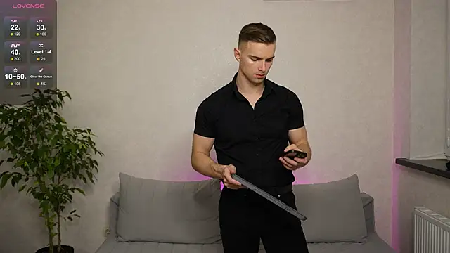 Nik Sharp online show from 03.22.25