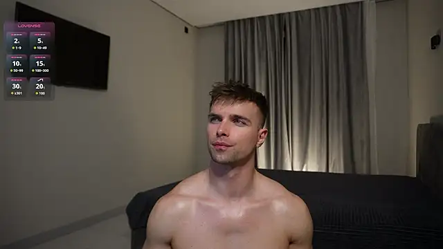 Nik Sharp online show from 03.12.26