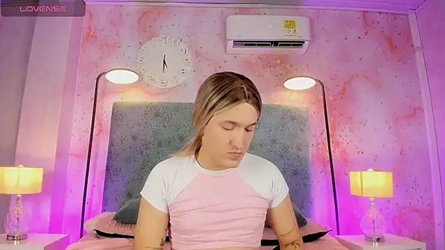 JESSI NAOMI online show from 11.09.25