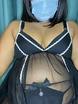 Snapshot of Shadow_Girl007 chatting on 01.19.25 Shadow Girl007 online show from 01.19.25